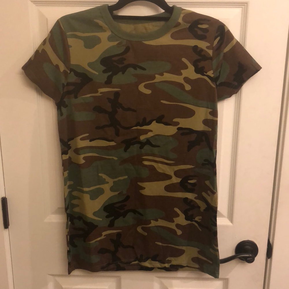 Camo Tee